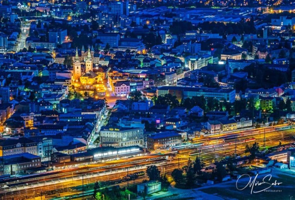Lovely Apartment - Zilina Centrum ภายนอก รูปภาพ